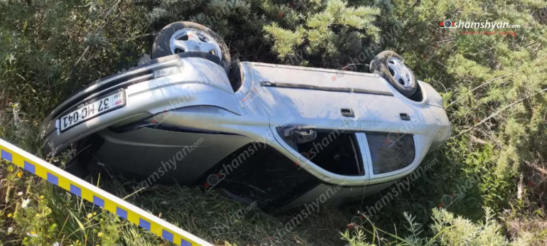 Սևանում բախվել են «Mazda»-ն և «Opel Astra»-ն․ վերջինը գլխիվայր շրջվել է, կան տուժածներ