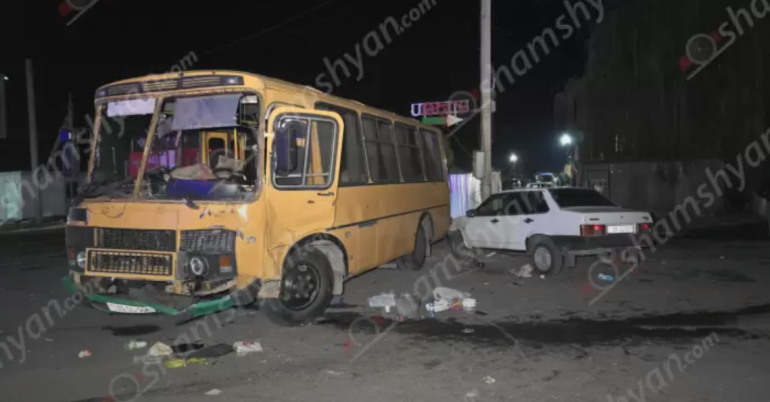 Արագածոտնի մարզի Ոսկեվազի խաչմերուկում բախվել են «ՊԱԶ» ավտոբուսը, «Infiniti»-ն ու «Լադա»-ն, կա 7 տnւժած