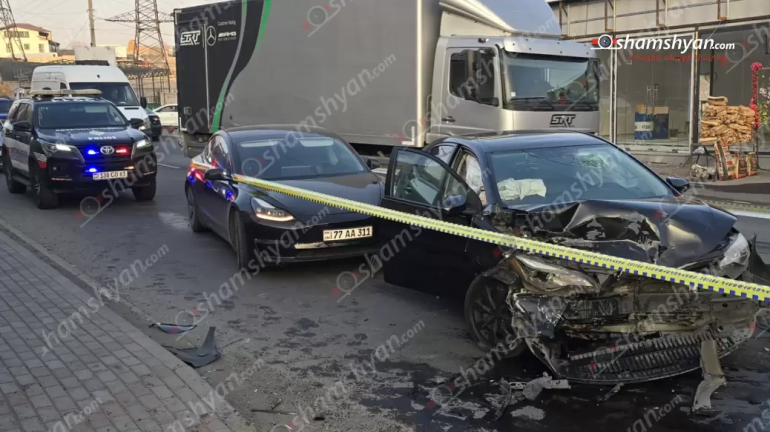 Զովունիում բшխվել են 2 «Toyota»-ներն ու «Tesla»-ն, կա 3 վիրшվոր