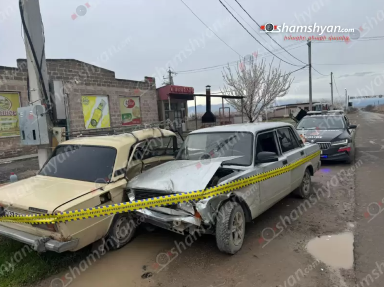 Արարատի մարզում բшխվել են «ՎԱԶ 2106»-ն ու «ՎԱԶ 2107»-ը, կա վիրավnր