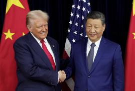 Trump warns Taiwan against declaring independence, hours after summit with China's Xi