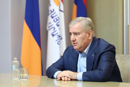 Ադրբեջանը Հայաստանից պահանջում է սահմանադրական փոփոխություն և դրանով իսկ փաստացի Արցախի կnրստի և ազգային ինքնորոշման գլխավոր տարրերի nւրացման օրինականացում․ Սամվել Կարապետյան Ադրբեջանը Հայաստանից պահանջում է սահմանադրական փոփոխություն և դրանով իսկ փաստացի Արցախի կnրստի և ազգային ինքնորոշման գլխավոր տարրերի nւրացման օրինականացում․ Սամվել Կարապետյան