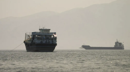 Iran and Oman hold first Hormuz talks as US-Iran deal stays on edge Iran and Oman hold first Hormuz talks as US-Iran deal stays on edge