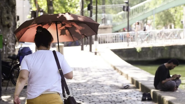 France records 2,025 excess deaths at peak of heatwave as Europe braces for more extreme weather France records 2,025 excess deaths at peak of heatwave as Europe braces for more extreme weather