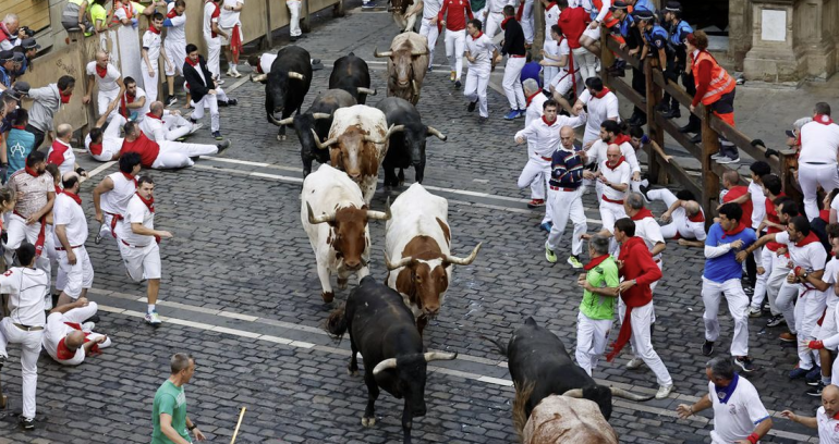 Spain's 'running of the bulls' festival opens in Pamplona