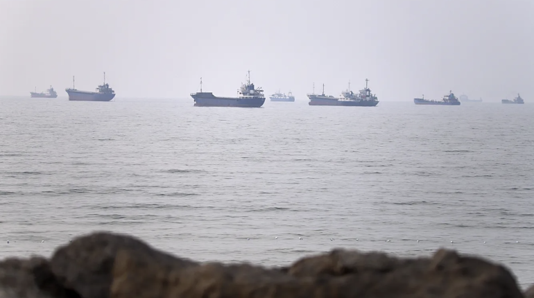 US launches more strikes on Iran as renewed standoff over Strait of Hormuz intensifies