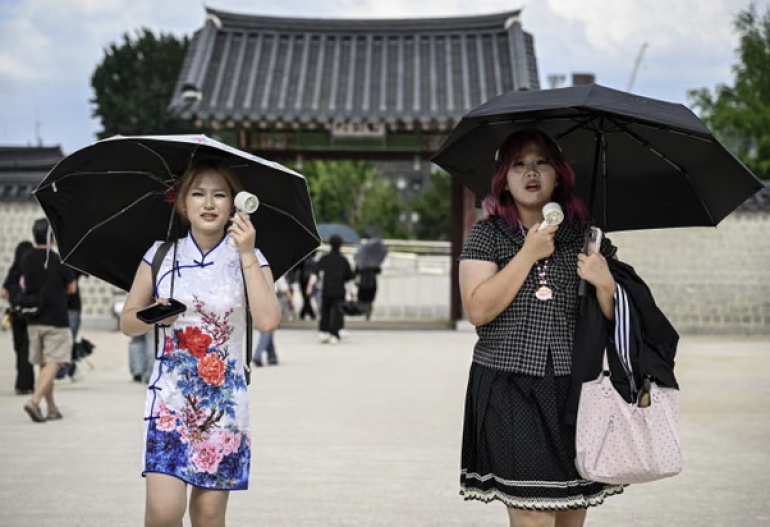 South Korea records its highest ever temperature South Korea records its highest ever temperature