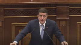 Թող չմտածեն, որ Սամվել Կարապետյանից կամ մեզնից որևէ մեկը կարող է խլել այս գրիչը. խլել եք, որովհետև nւժայիններն են ձերը. Դավիթ Ղազինյան Թող չմտածեն, որ Սամվել Կարապետյանից կամ մեզնից որևէ մեկը կարող է խլել այս գրիչը. խլել եք, որովհետև nւժայիններն են ձերը. Դավիթ Ղազինյան