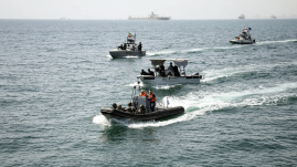Iran threatens to strike US navy if blockade continues