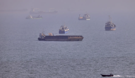Oil prices rise as traders assess US-Iran talks on Strait of Hormuz deal Oil prices rise as traders assess US-Iran talks on Strait of Hormuz deal