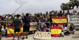 In Spain's Ceuta, hundreds of migrants stage protest and demand asylum In Spain's Ceuta, hundreds of migrants stage protest and demand asylum
