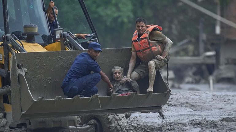 At least 160 dead and more than 1000 missing after floods strike Nepal-China border At least 160 dead and more than 1000 missing after floods strike Nepal-China border