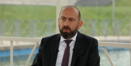 Россия в правовом, экономическом и политическом плане является больше, чем стратегическим партнером. Арарат Мирзоян Россия в правовом, экономическом и политическом плане является больше, чем стратегическим партнером. Арарат Мирзоян