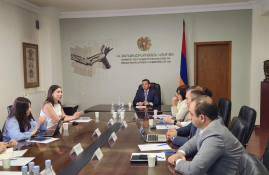 Քաղաքաշինության կոմիտեի նախագահն ու ԲՏԱ և ԱԲ փոխնախարարը կարևորել են նորարարական ծրագրերի իրականացման գործում ջանքերի մեկտեղումը Քաղաքաշինության կոմիտեի նախագահն ու ԲՏԱ և ԱԲ փոխնախարարը կարևորել են նորարարական ծրագրերի իրականացման գործում ջանքերի մեկտեղումը