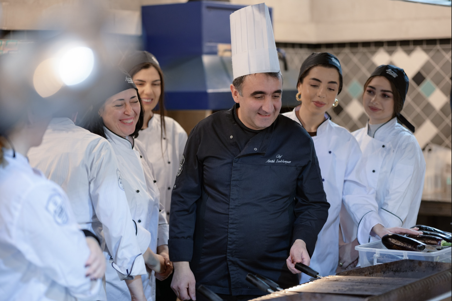 Անի Բալասանյան. մարդիկ՝ «Երեմյան» ընկերությունների խմբի ամենամեծ արժեք (տեսանյութ, լուսանկարներ) Անի Բալասանյան. մարդիկ՝ «Երեմյան» ընկերությունների խմբի ամենամեծ արժեք (տեսանյութ, լուսանկարներ)