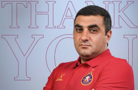 «Փյունիկը» պաշտոնապես հայտարարել է թիմի գլխավոր մարզիչ Արտակ Օսեյանի պաշտոնանկության մասին «Փյունիկը» պաշտոնապես հայտարարել է թիմի գլխավոր մարզիչ Արտակ Օսեյանի պաշտոնանկության մասին