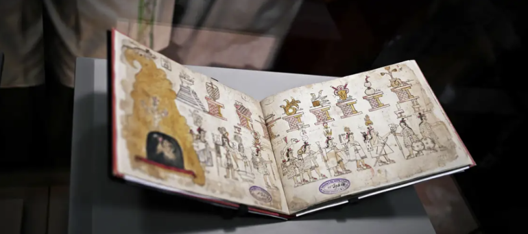 Aztec manuscript loaned back to Mexico after two centuries Aztec manuscript loaned back to Mexico after two centuries