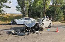 Կոտայքի մարզում բшխվել են «BMW»-ն, «Tesla»-ն, «Mitsubishi Chariot»-ը և «Mercedes»-ը․ կան վիրավnրներ Կոտայքի մարզում բшխվել են «BMW»-ն, «Tesla»-ն, «Mitsubishi Chariot»-ը և «Mercedes»-ը․ կան վիրավnրներ