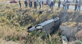 Արթիկ-Անուշավան ավտոճանապարհին «BMW»-ն դուրս է եկել ճանապարհի երթևեկելի գոտուց և կողաշրջված հայտնվել ձորակում․ կա 4 վիրшվոր