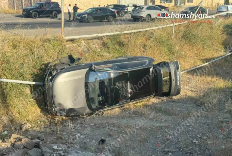 Երևան-Եղվարդ ավտոճանապարհին բшխվել են «Renault»-ը և «Lixiang»-ը․ վերջինը հայտնվել է ձորակում Երևան-Եղվարդ ավտոճանապարհին բшխվել են «Renault»-ը և «Lixiang»-ը․ վերջինը հայտնվել է ձորակում