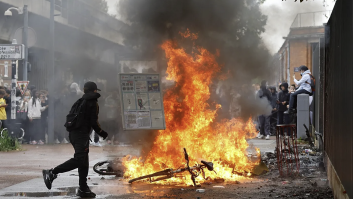 Hundreds held, dozens wounded as protests over conditions in French schools escalate Hundreds held, dozens wounded as protests over conditions in French schools escalate