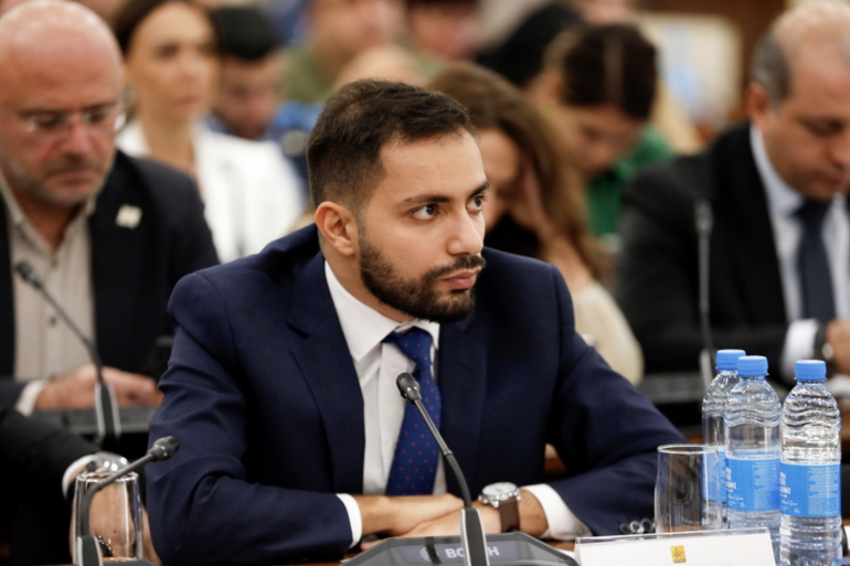 Այսօր քաղաքապետարանում ոչ մի տոկոսով աշխատավարձի բարձրացում տեղի չի ունենում. Գալջյան