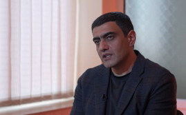 Երկրի ղեկավարը ոնց լինում է, բուրգի գլուխը ինքն է, բուրգը այդ ձևով աշխատում է․ այն, ինչ կատարվում է հիմա բանակաշինության ոլորտում, դա հենց ազգային արժեքներ կրող մարդկանց մոտեցումն է․ Առուշ Առուշանյան