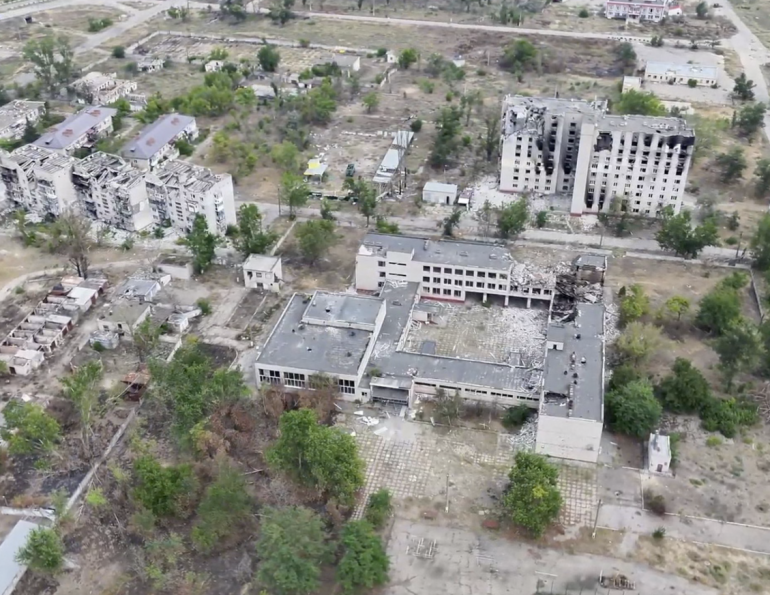 Russia and Ukraine agree to local ceasefire in Oleshky amid deepening humanitarian crisis