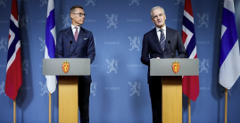 Finnish and Norwegian leaders call Putin, urge restart of peace talks