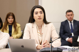 ՆԳ նախարարը ներկայացրել է Կառավարության դրական դիրքորոշումն ընտանեկան բռնnւթյան կանխարգելմանն ուղղված օրենսդրական փաթեթի վերաբերյալ ՆԳ նախարարը ներկայացրել է Կառավարության դրական դիրքորոշումն ընտանեկան բռնnւթյան կանխարգելմանն ուղղված օրենսդրական փաթեթի վերաբերյալ
