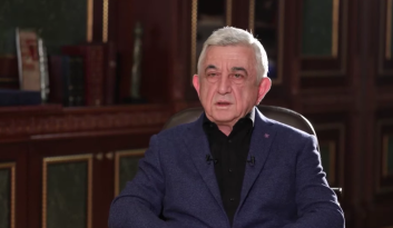 Վազգեն, երանի քեզ, որ չես տեսել Ղարաբաղի հայաթափումը, չես տեսել Հայաստանի կառավարիչների պարը մեր հակառակորդի նվագի տակ․ Սերժ Սարգսյան Վազգեն, երանի քեզ, որ չես տեսել Ղարաբաղի հայաթափումը, չես տեսել Հայաստանի կառավարիչների պարը մեր հակառակորդի նվագի տակ․ Սերժ Սարգսյան