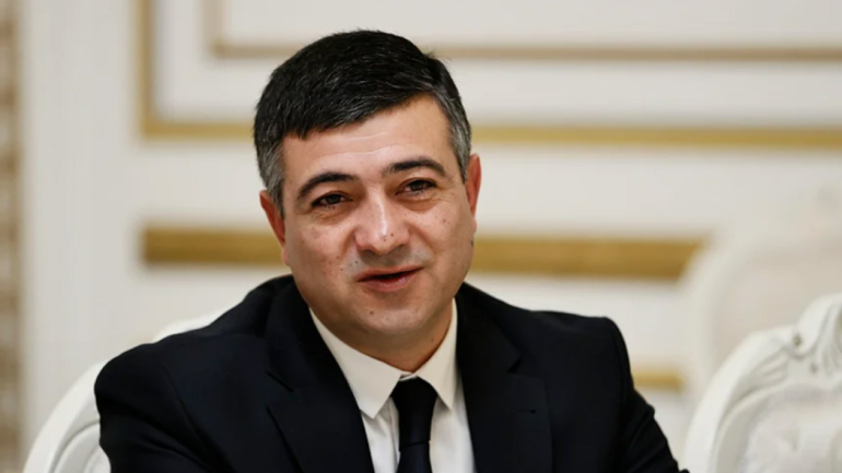 ՀՀ ծայրամասային գյուղից վատ վիճակում է գտնվում Գյումրին. պետք է գնանք արտահերթ ընտրությունների, որպեսզի քաղաքը զարգանա. Սարիկ Մինասյան ՀՀ ծայրամասային գյուղից վատ վիճակում է գտնվում Գյումրին. պետք է գնանք արտահերթ ընտրությունների, որպեսզի քաղաքը զարգանա. Սարիկ Մինասյան