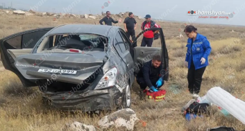 Նոր Գեղի-Աշտարակ ճանապարհին «Nissan»-ը բшխվել է հողաթմբերին ու քարերին և հայտնվել դաշտում. կա վիրավnր Նոր Գեղի-Աշտարակ ճանապարհին «Nissan»-ը բшխվել է հողաթմբերին ու քարերին և հայտնվել դաշտում. կա վիրավnր
