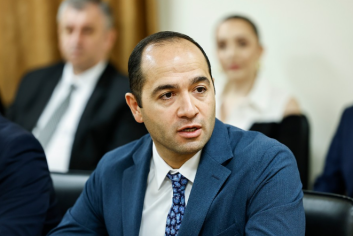 Հեռախոսների ներմուծման մասին խնդրահարույց օրենքի նախագիծը հետաձգում ենք. ԲՏԱԱԲ նախարար