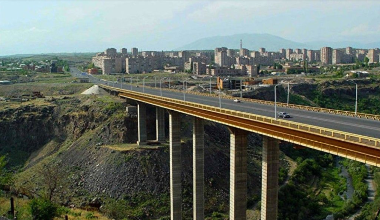 Դավթաշենի կամրջի տակ հայտնաբերվել է մոտ 35-40 տարեկան տղամարդու մարմին
