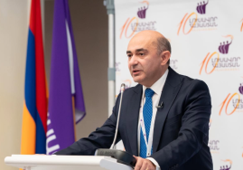 Մեր ժողովուրդը մեծ հաշվով քվեարկել է քաղաքական անապատի համար. Էդմոն Մարուքյան Մեր ժողովուրդը մեծ հաշվով քվեարկել է քաղաքական անապատի համար. Էդմոն Մարուքյան