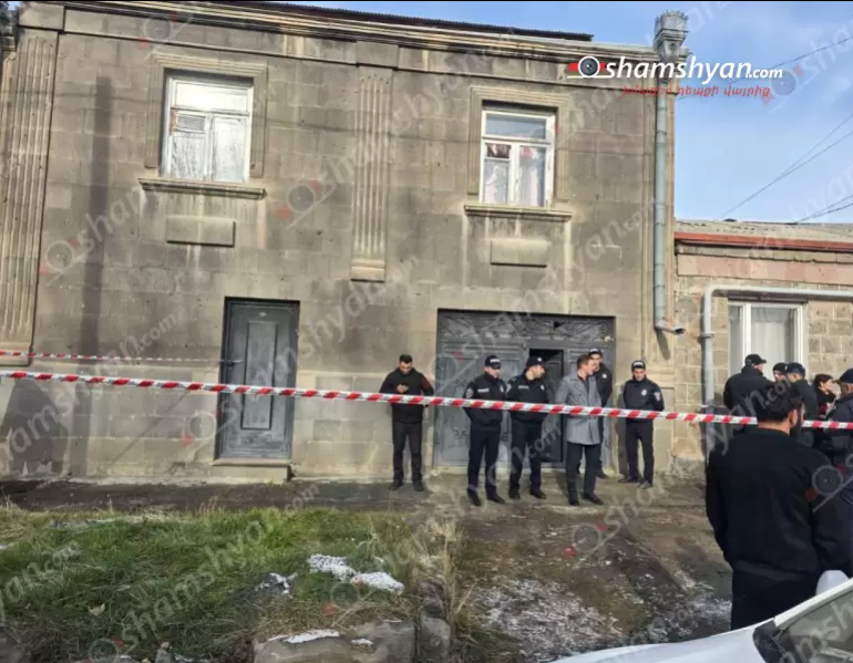 Գյումրիում ծնողներին կյանքից զրկած 37-ամյա տղամարդը ձերբակալվել է, նա հաշվառված է եղել հոգեբուժական կենտրոնում