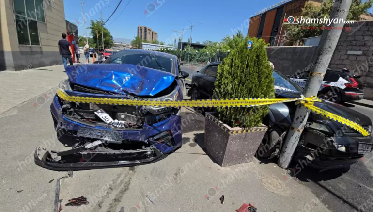 Երևանում «Kia»-ն վրшերթի է ենթարկել մորն ու որդուն, ապա բախվել կայանված «Opel»-ին Երևանում «Kia»-ն վրшերթի է ենթարկել մորն ու որդուն, ապա բախվել կայանված «Opel»-ին