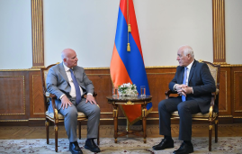 Վահագն Խաչատուրյանն ու ՀԾԿՀ նախագահն անդրադարձել են էներգետիկ համակարգի առջև ծառացած մարտահրավերներին Վահագն Խաչատուրյանն ու ՀԾԿՀ նախագահն անդրադարձել են էներգետիկ համակարգի առջև ծառացած մարտահրավերներին