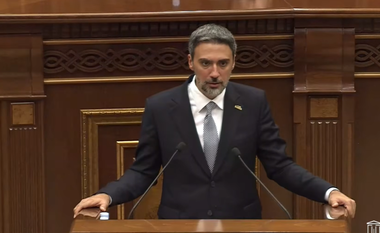 Արարատ սարը համայն հայության սիմվոլն է․ Արամ Վարդևանյան (տեսանյութ) Արարատ սարը համայն հայության սիմվոլն է․ Արամ Վարդևանյան (տեսանյութ)