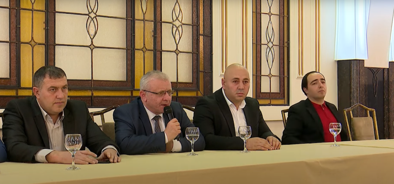«Դեմոկրատական այլընտրանք»-ը ներկայացրեց Գյումրիի քաղաքապետի թեկնածուին և նախընտրական կարգախոսը (տեսանյութ) «Դեմոկրատական այլընտրանք»-ը ներկայացրեց Գյումրիի քաղաքապետի թեկնածուին և նախընտրական կարգախոսը (տեսանյութ)