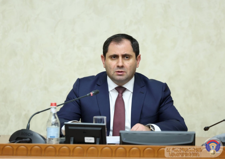 Հերքում եմ ու էլի հերքում եմ՝ ՀՀ տարածքում դիրք չի կառուցվել Ադրբեջանի կողմից. Սուրեն Պապիկյան Հերքում եմ ու էլի հերքում եմ՝ ՀՀ տարածքում դիրք չի կառուցվել Ադրբեջանի կողմից. Սուրեն Պապիկյան