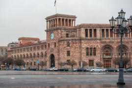 Կառավարությունը 320 մլն դոլարի նոր վարկեր կվերցնի Կառավարությունը 320 մլն դոլարի նոր վարկեր կվերցնի