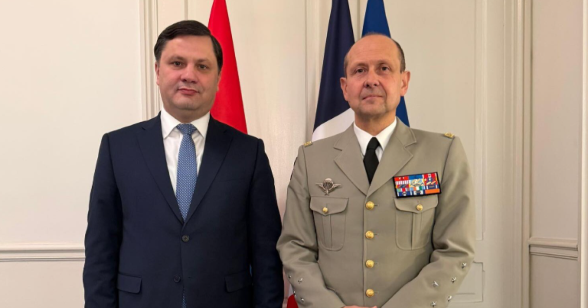 The Armenian Ambassador to France and the Military Advisor to the ...