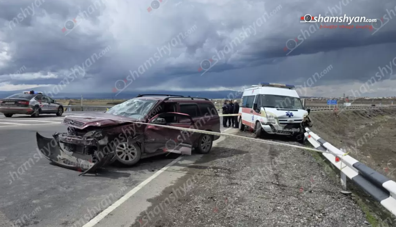 Արարատի մարզում բախվել են «Opel»-ն ու շտապօգնության ավտոմեքենան, կան տուժածներ