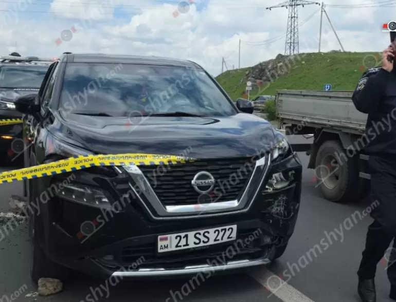 Երևան-Սևան ավտոճանապարհին՝ կայանված «Nissan»-ում հայտնաբերվել է տղամարդու մարմին