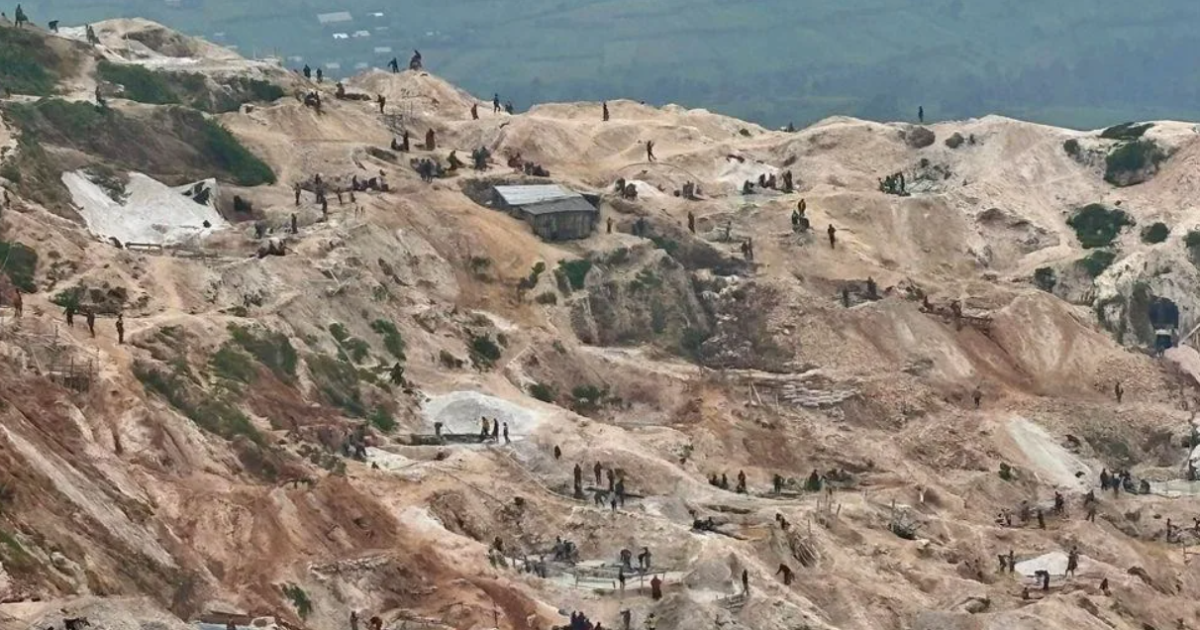 Hundreds feared dead after mine collapses in eastern Congo