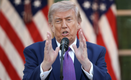 Трамп заявил о начале экономической войны против Ирана Трамп заявил о начале экономической войны против Ирана