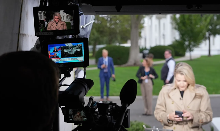 CNN, MS NOW, Politico return to White House after court order to lift ban