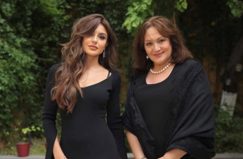 Սիրում եմ շատ, մամա, բոլորս ենք քեզ շատ սիրում․ ինչպես է Սիրուշոն շնորհավորել Սյուզան Մարգարյանի ծննդյան օրը (տեսանյութ)